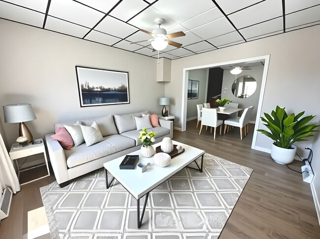 property at 915 Union St