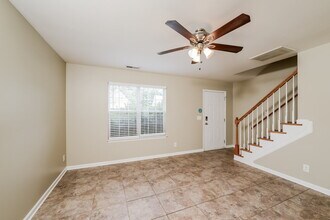 5624 Fairway Forest Dr in Winston-Salem, NC - Building Photo - Building Photo