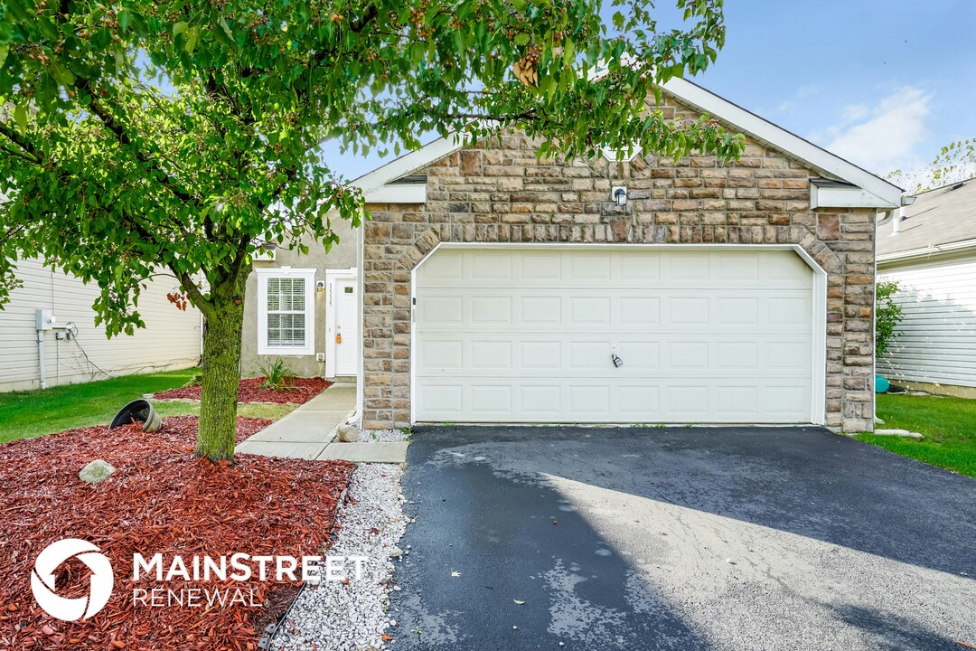 1515 Wales Pl in Grove City, OH - Building Photo