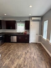 336 E Westfield Ave in Roselle Park, NJ - Building Photo - Building Photo