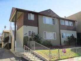 970 Elden Ave, Unit 8