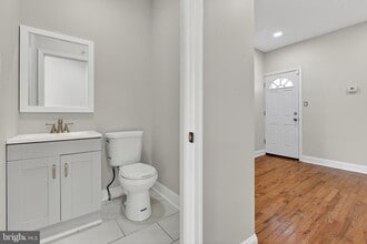 2543 Nicholas St in Philadelphia, PA - Building Photo - Building Photo