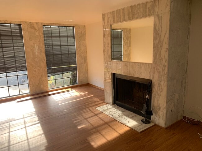 property at 1317 26th St