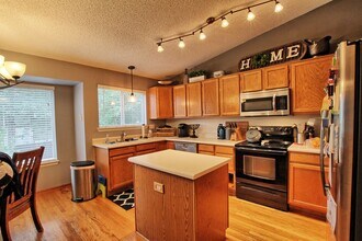 10732 Kimball St in Parker, CO - Building Photo - Building Photo