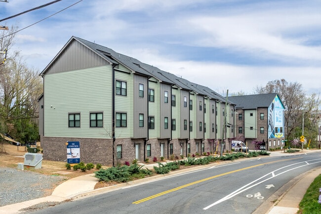 Collection 624 632 634 637 in Charlotte, NC - Building Photo - Building Photo