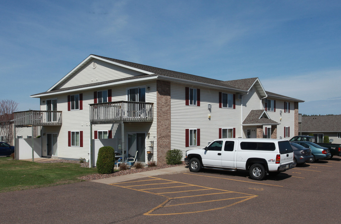 768 Van Es Pky in Eau Claire, WI - Building Photo