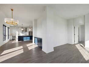 4917 Eden Ave in Edina, MN - Building Photo - Building Photo