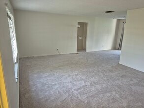 14140 88th Ave in Seminole, FL - Building Photo - Building Photo