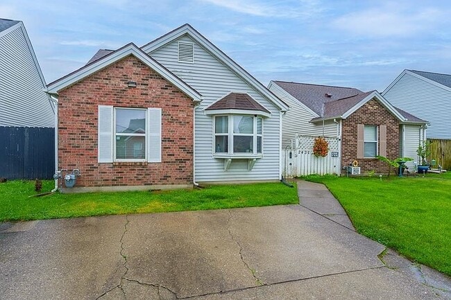 property at 2430 Haviland Dr