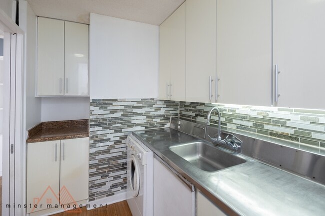 419A Atkinson Dr in Honolulu, HI - Building Photo - Building Photo