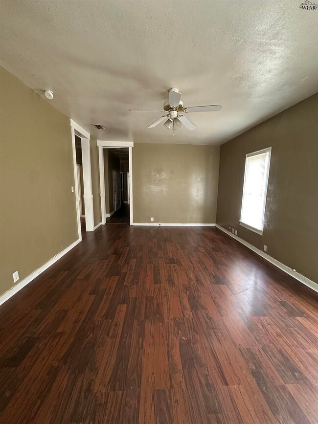 2012 Monroe St in Wichita Falls, TX - Building Photo - Building Photo