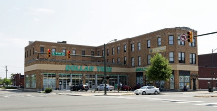 1510 W. Broad Street in Richmond, VA - Foto de edificio - Building Photo
