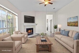 806 Kalanchoe Ct in College Station, TX - Building Photo - Building Photo