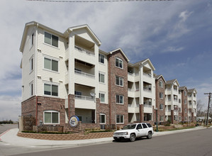 Brighton Village I in Brighton, CO - Foto de edificio - Building Photo