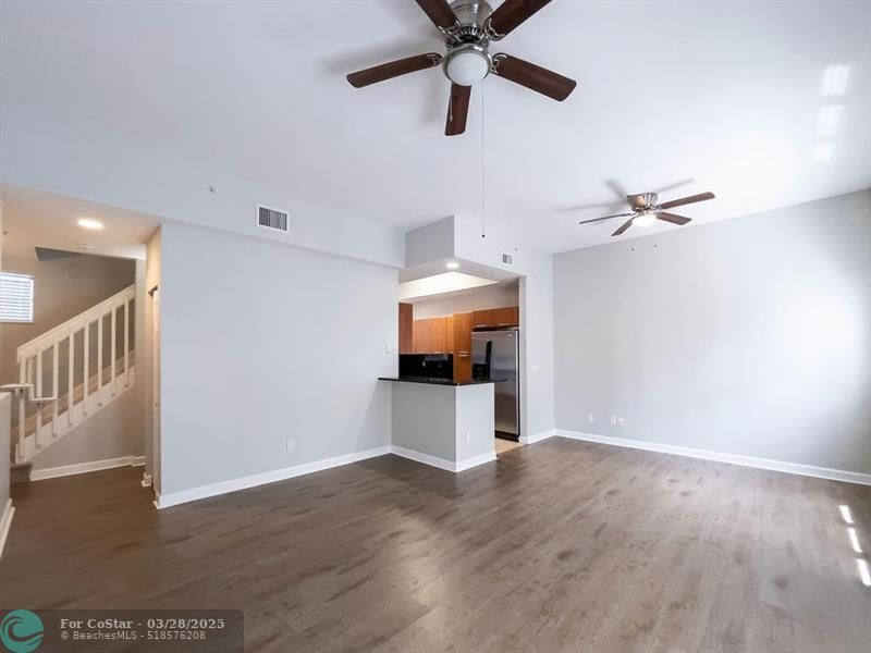 2343 Vintage Dr in Lighthouse Point, FL - Building Photo