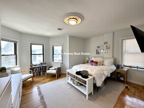 914 Dorchester Ave, Unit 2 in Boston, MA - Building Photo - Building Photo