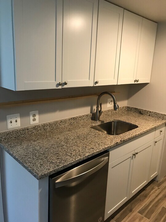 729 S Bond St, Unit #7 Photo