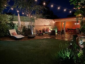 1103 S Crescent Heights Blvd in Los Angeles, CA - Building Photo - Building Photo