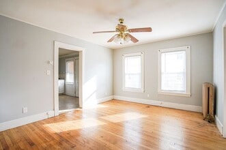 341 Hampden St in Chicopee, MA - Building Photo - Building Photo