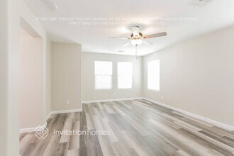 9538 Vivid Colors Ave in Las Vegas, NV - Foto de edificio - Building Photo