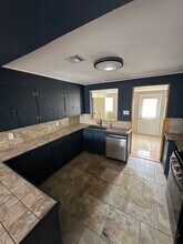 2422 SW Jefferson Ave in Lawton, OK - Building Photo - Building Photo