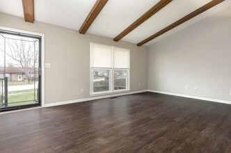 7314 Ridge Creek Rd in Louisville, KY - Building Photo - Building Photo