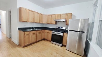 3137 W 42nd St in Chicago, IL - Building Photo - Building Photo