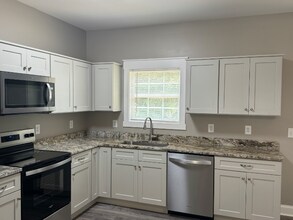 158 Drake Rd in Dalton, GA - Building Photo - Building Photo