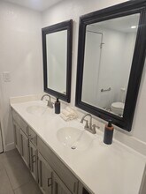 1702 Brown St in Santa Ana, CA - Building Photo - Building Photo
