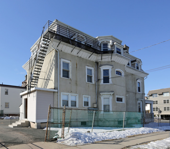 597 Jefferson Ave in Elizabeth, NJ - Building Photo - Building Photo