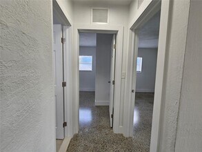 1112 NW 15th Ave in Fort Lauderdale, FL - Building Photo - Building Photo