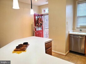 2433 Wentworth Dr in Crofton, MD - Building Photo