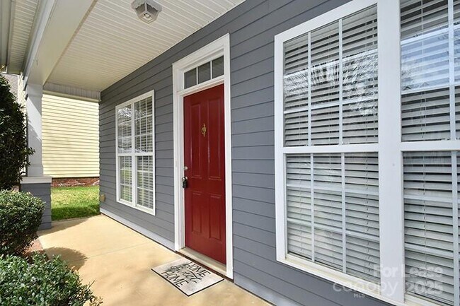 property at 117 E Morehouse Ave