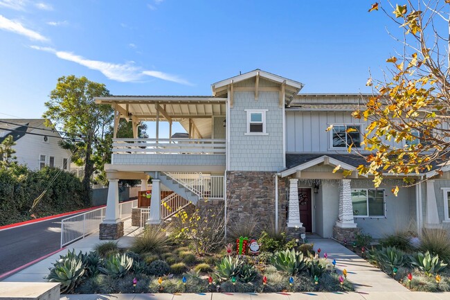 303 N F St in Oxnard, CA - Building Photo - Building Photo