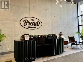 195 McCaul St in Toronto, ON - Building Photo - Building Photo