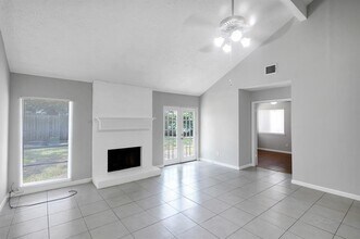 22627 Braken Manor Ln in Katy, TX - Building Photo - Building Photo