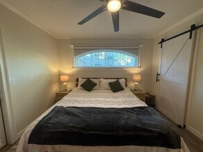 1701 The Greens Way, Unit 411 in Jacksonville Beach, FL - Building Photo - Building Photo