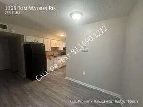 1308 Tom Watson Rd in Lakeland, FL - Building Photo - Building Photo