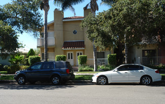 2354-2358 Florencita Ave Apartments