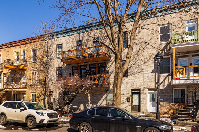 4463-4473 Parthenais St in Montréal, QC - Building Photo - Primary Photo