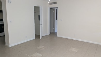 3817 K St in Bakersfield, CA - Building Photo - Building Photo