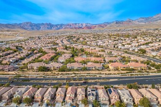 901 Purdy Lodge St in Las Vegas, NV - Building Photo - Building Photo