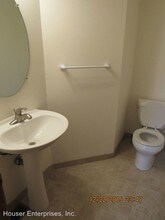 7 Redtail Ct in Coralville, IA - Foto de edificio - Building Photo