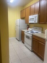 8660 Buccilli Dr in Orlando, FL - Building Photo - Building Photo