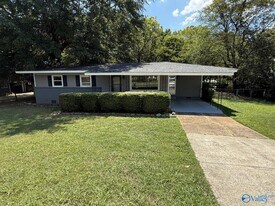 8119 Old Madison Pike in Madison, AL - Building Photo