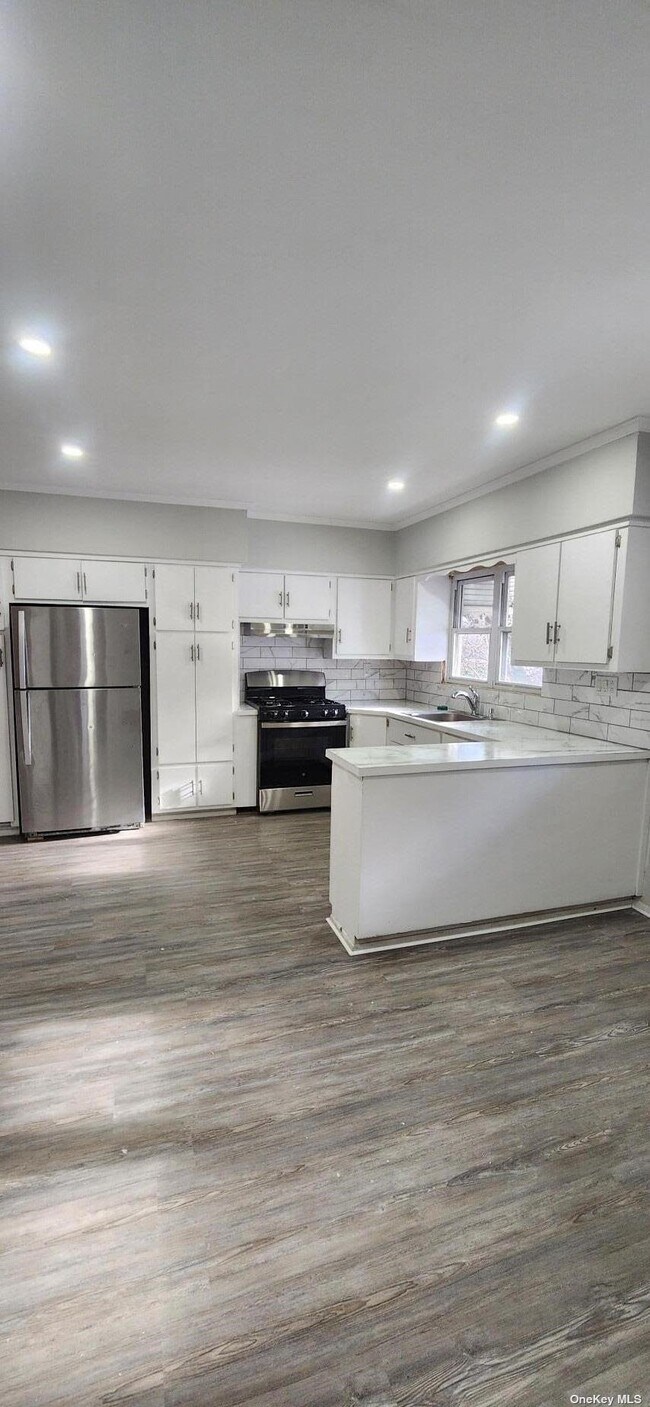 191-40 116th Ave in Queens, NY - Building Photo - Building Photo