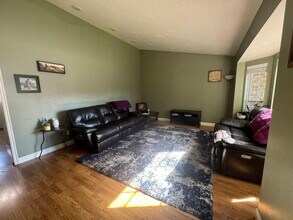 1067 E 100 S St in Lindon, UT - Building Photo - Building Photo