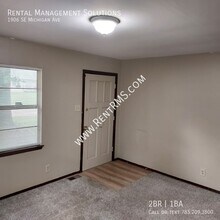 1906 SE Michigan Ave in Topeka, KS - Building Photo - Building Photo