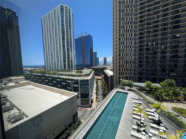 property at 1001 Queen St