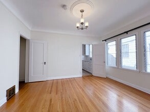 447 N Curson Ave in Los Angeles, CA - Building Photo - Building Photo